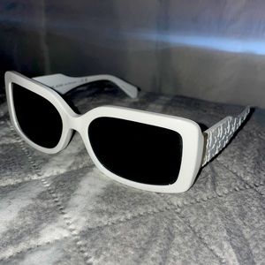 MK Sunglasses. White. Unisex.